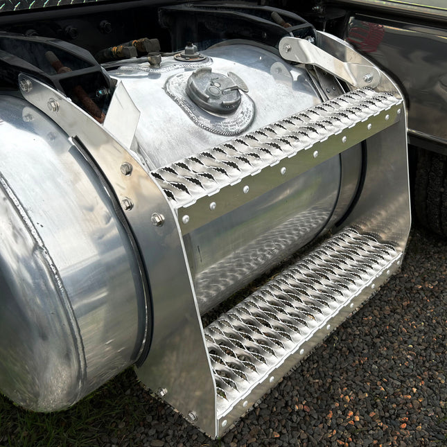 PETERBILT Fuel Tank Step Kit - XL