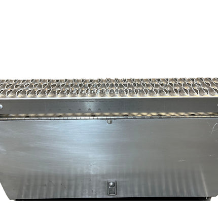 PETERBILT 579 567 384 386 Battery Box Replacement Step