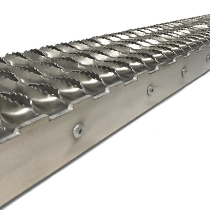 PETERBILT DPF Box Step