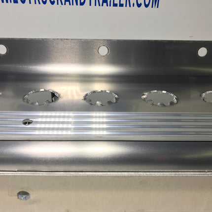 PETERBILT DPF Box Upper Step Cover Assembly